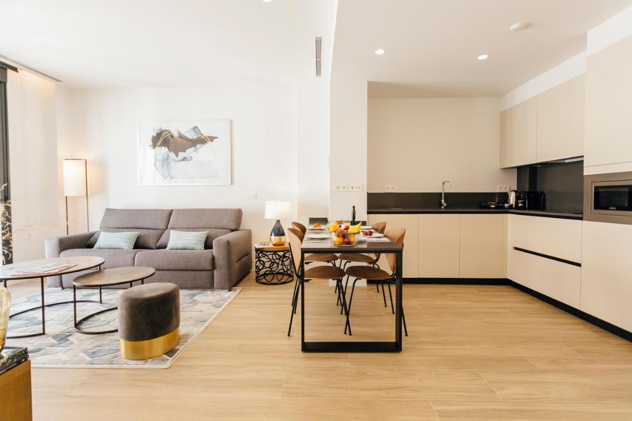 Galmen Apartments Séville Extérieur photo